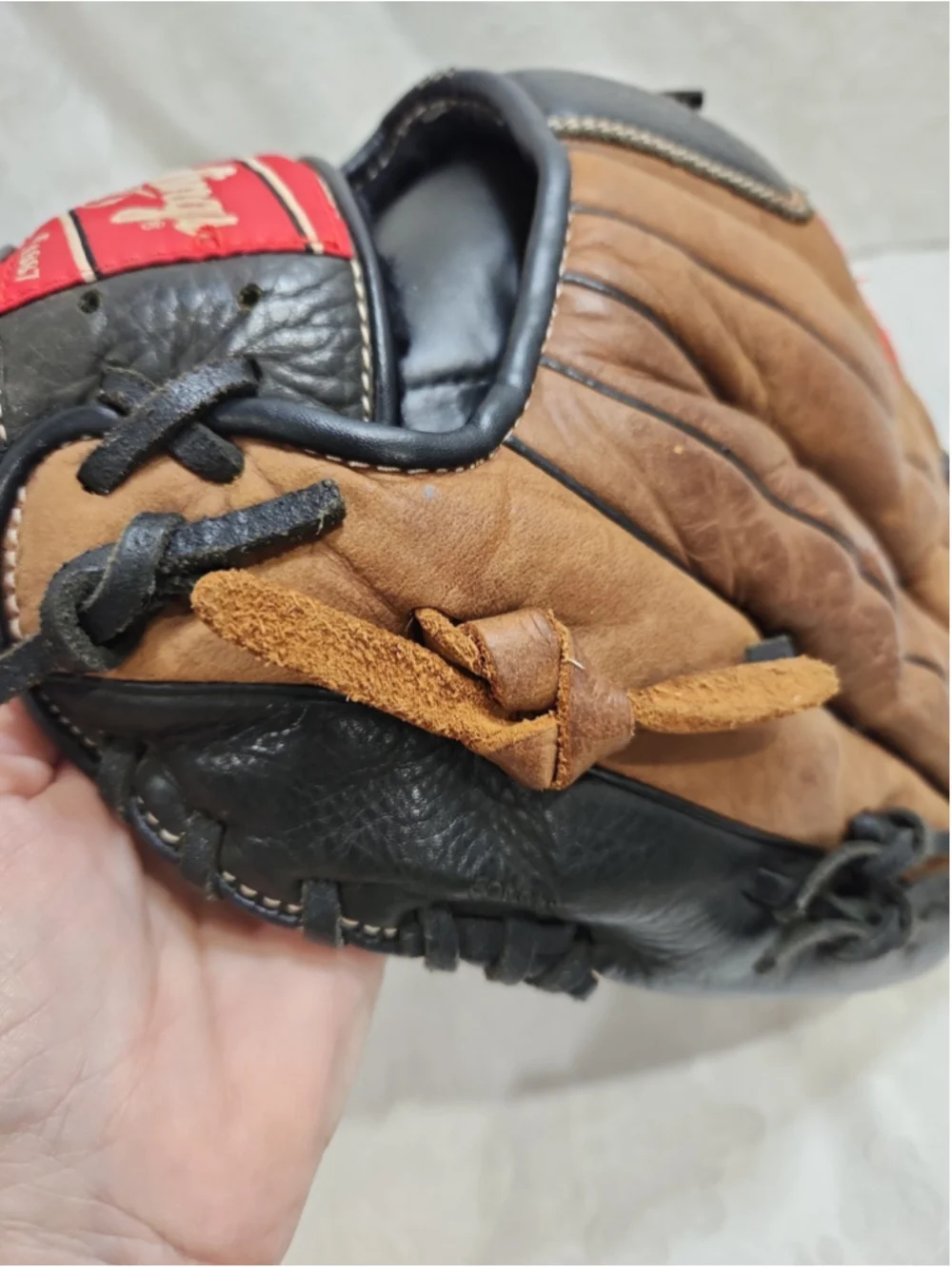Rawlings D1275DB RHT Baseball Glove Premium Series 12.75